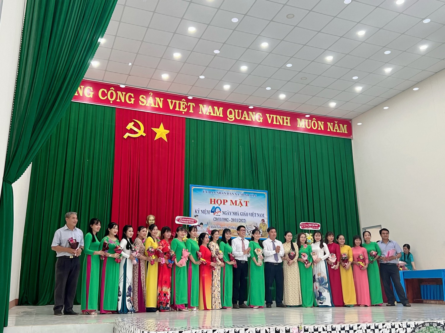 Kỷ niệm 40 năm ngày nhà giáo Việt Nam 20/11