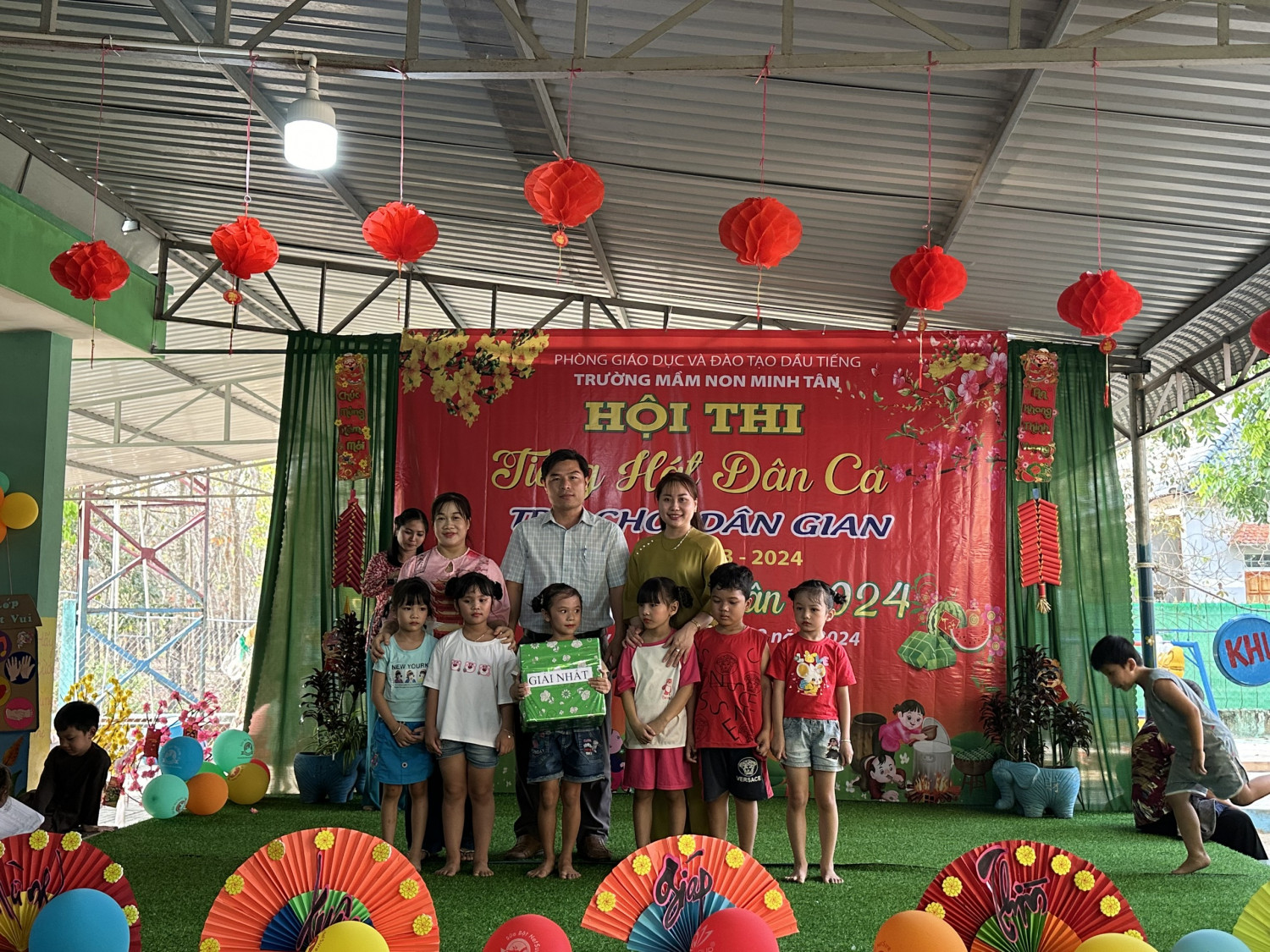 Hội thi tiếng hát dân ca , trò chơi dân gian , Bé vui đón xuân năm 2024