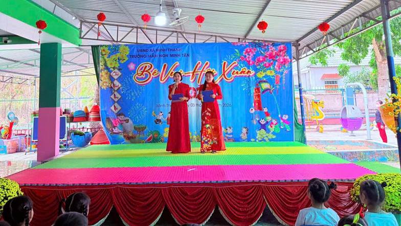 Sôi động Lễ hội “Bé vui đón Xuân” tại trường Mầm non Minh Tân